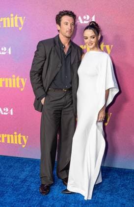November 8, 2025, Bronx, New York, USA: Miles Teller, Leona Flowers and Keleigh Sperry wearing dress by Bevza attends Eternity premiere at Regal Union Square in New York, NY on November 8, 2025. Bronx USA - ZUMAr339 20251108_znp_r339_037 Copyright: xLevxRadinx