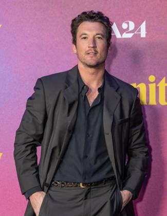 November 8, 2025, Bronx, New York, USA: Miles Teller attends Eternity premiere at Regal Union Square in New York, NY on November 8, 2025. Bronx USA - ZUMAr339 20251108_znp_r339_043 Copyright: xLevxRadinx