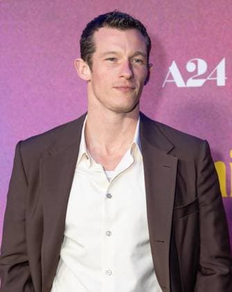 November 8, 2025, Bronx, New York, USA: Callum Turner wearing suit by Louis Vuitton attends Eternity premiere at Regal Union Square in New York, NY on November 8, 2025. Bronx USA - ZUMAr339 20251108_znp_r339_050 Copyright: xLevxRadinx
