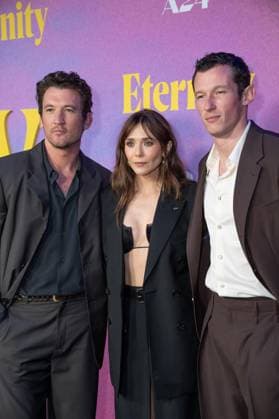 November 8, 2025, Bronx, New York, USA: Miles Teller, Elizabeth Olsen and Callum Turner attend Eternity premiere at Regal Union Square in New York, NY on November 8, 2025. Bronx USA - ZUMAr339 20251108_znp_r339_059 Copyright: xLevxRadinx