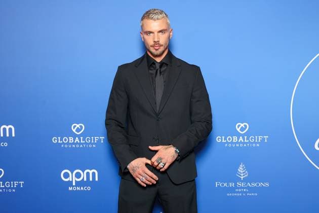 The Global Gift Gala at Four Seasons Hotel George V in Paris Gala Global Gift a l hotel Four Seasons George V a Paris Jonathan Jenvrin 450500 2025 11 08 Paris France  Copyright: xSebastienxFremontx xStarfacex STAR_450500_022