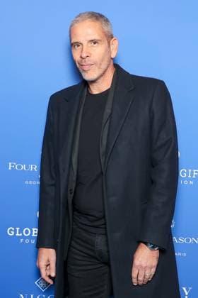 The Global Gift Gala at Four Seasons Hotel George V in Paris Gala Global Gift a l hotel Four Seasons George V a Paris Medi Sadoun 450500 2025 11 08 Paris France  Copyright: xSebastienxFremontx xStarfacex STAR_450500_026