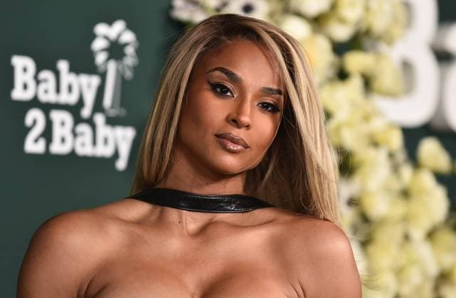 2025 Baby2Baby Gala Ciara arriving to the 2025 Baby2Baby Gala presented by Paul Mitchell at the Pacific Design Center on November 8, 2025 in West Hollywood, Ca. West Hollywood Pacific Design Center California USA Copyright: xLISAxOConnor xAFF-USA.COMx