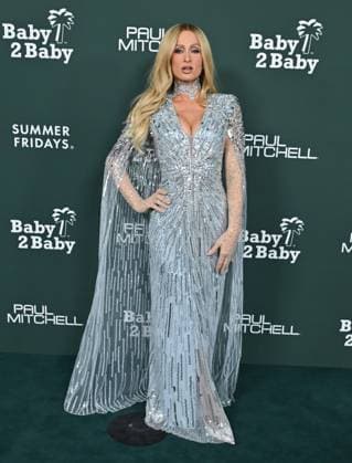 2025 Baby2Baby Gala Paris Hilton arriving to the 2025 Baby2Baby Gala presented by Paul Mitchell at the Pacific Design Center on November 8, 2025 in West Hollywood, Ca. West Hollywood Pacific Design Center California USA Copyright: xLISAxOConnor xAFF-USA.COMx