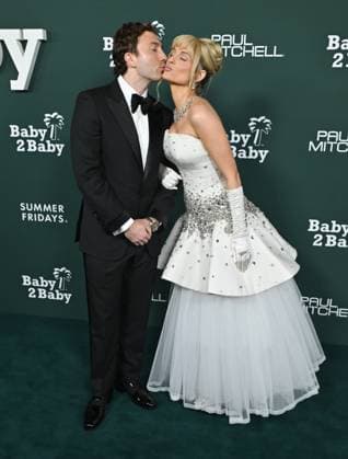 2025 Baby2Baby Gala Daryl Sabara and Meghan Trainor arriving to the 2025 Baby2Baby Gala presented by Paul Mitchell at the Pacific Design Center on November 8, 2025 in West Hollywood, Ca. West Hollywood Pacific Design Center California USA Copyright: xLISAxOConnor xAFF-USA.COMx