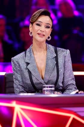 Presenter Verona Pooth in the guessing team of the Prosieben show The Masked Singer at the MMC Studios in Ossendorf Cologne, 08 11 2025 NRW Germany Copyright: xChristophxHardtx