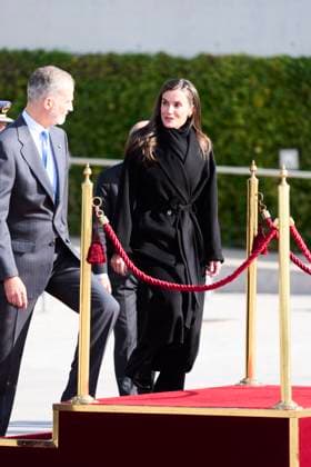 Spanish Royals Depart to China for 3 Days State Visit King Felipe VI of Spain, Queen Letizia of Spain attends Departure Ceremony to China for 3 Days State Visit at Adolfo Suarez Madrid Barajas Airport on November 9, 2025 in Madrid, Spain Photo by IMAGO MPG Madrid Adolfo Suarez Madrid Barajas Airport Madrid Spain  Copyright: xMPGx
