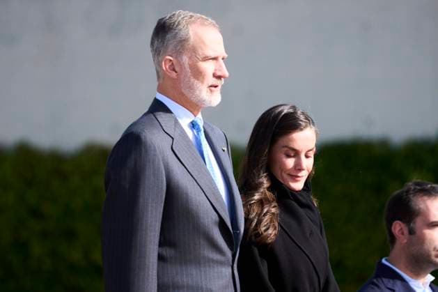 Spanish Royals Depart to China for 3 Days State Visit King Felipe VI of Spain, Queen Letizia of Spain attends Departure Ceremony to China for 3 Days State Visit at Adolfo Suarez Madrid Barajas Airport on November 9, 2025 in Madrid, Spain Photo by IMAGO MPG Madrid Adolfo Suarez Madrid Barajas Airport Madrid Spain  Copyright: xMPGx