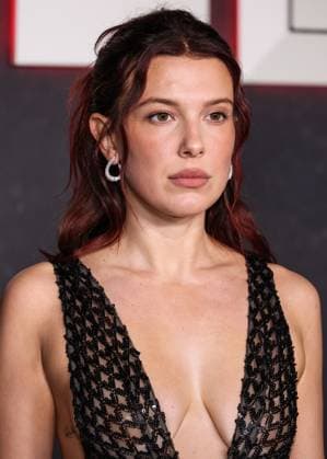Netflix FYSEE: The Fall Edit - Stranger Things Season 5 FYC Event British actress and producer Millie Bobby Brown arrives at the Netflix FYSEE: The Fall Edit - Stranger Things Season 5 FYC (For Your Consideration) Event held at the Netflix Tudum Theater in Hollywood, Los Angeles, California, United States. Netflix Tudum Theater, Hollywood, Los Angeles, California, USA California United States  Copyright: xImagexPressxAgencyx originalFilename: collin-netflixf251109_npfON.jpg