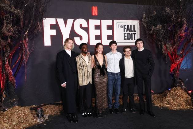 Netflix FYSEE: The Fall Edit - Stranger Things Season 5 FYC Event English actor and singer Jamie Campbell Bower, American actor, singer, and dancer Caleb McLaughlin, British actress and producer Millie Bobby Brown, Canadian-American actor and entrepreneur Noah Schnapp, American actor and singer Gaten Matarazzo and Canadian actor, musician, director, and recording artist Finn Wolfhard arrive at the Netflix FYSEE: The Fall Edit - Stranger Things Season 5 FYC (For Your Consideration) Event held at the Netflix Tudum Theater in Hollywood, Los Angeles, California, United States. Netflix Tudum Theater, Hollywood, Los Angeles, California, USA California United States  Copyright: xImagexPressxAgencyx originalFilename: collin-netflixf251109_npwfW.jpg