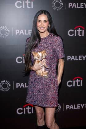 November 9, 2025, New York, United States: Demi Moore holding her dog Pilaf attends Paramount+ s Landman during PaleyFest NY 2025 at The Paley Museum. New York United States - ZUMAs197 20251109_aaa_s197_558 Copyright: xRonxAdarx