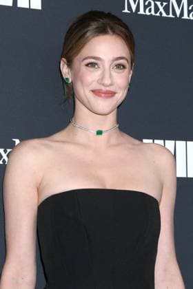 RECORD DATE NOT STATED USA - 2025 Women in Film Honors - Beverly Hills LOS ANGELES - NOV 6: Lili Reinhart at the 2025 Women in Film Honors at the Beverly Hilton Hotel on November 6, 2025 in Beverly Hills, CA Beverly Hills CA USA EDITORIAL USE ONLY Copyright: x 2025xKathyxHutchinsx xHutchinsxPhotox HutchinsxPhotox khphotos868870