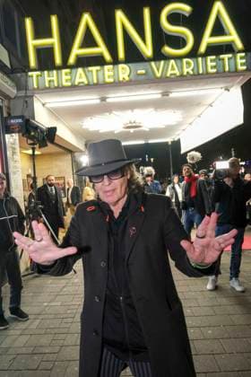 joost HansaTheater Udo Lindenberg as guest at the opening gala variety show at the Hansa Theater season opening 2025 2026 on 06 11 2025 in Hamburg Hamburg Germany