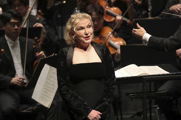 3 Symphony concert of the Neue Philharmonie Westfalen with the Gelsenkirchen star soprano Anne Schwanewilms at the Musiktheater im Revier in Gelsenkirchen FOR EDITORIAL PURPOSES ONLY p 3 Symphony concert of the Neue Ph Copyright: FrankxOppitz doc837g0teeh03vg8jr33g ,EDITORIAL USE ONLY Copyright: FrankxOppitz