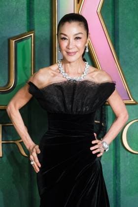 European Premiere of WICKED FOR GOOD on Monday 10 November 2025 Michelle Yeoh seen at the European Premiere of WICKED FOR GOOD on Monday 10 November 2025 at Cineworld Leicester Square, London. ., Credit:Julie Edwards Avalon  Copyright: xJuliexEdwardsx xAvalonx 1051703940