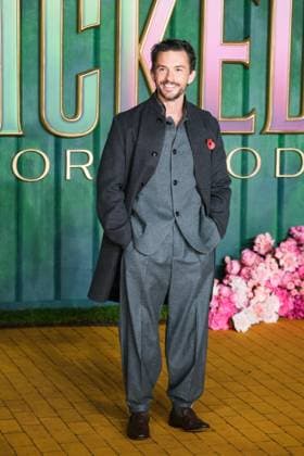 European Premiere of WICKED FOR GOOD on Monday 10 November 2025 Jonathan Bailey seen at the European Premiere of WICKED FOR GOOD on Monday 10 November 2025 at Cineworld Leicester Square, London. ., Credit:Julie Edwards Avalon  Copyright: xJuliexEdwardsx xAvalonx 1051704620