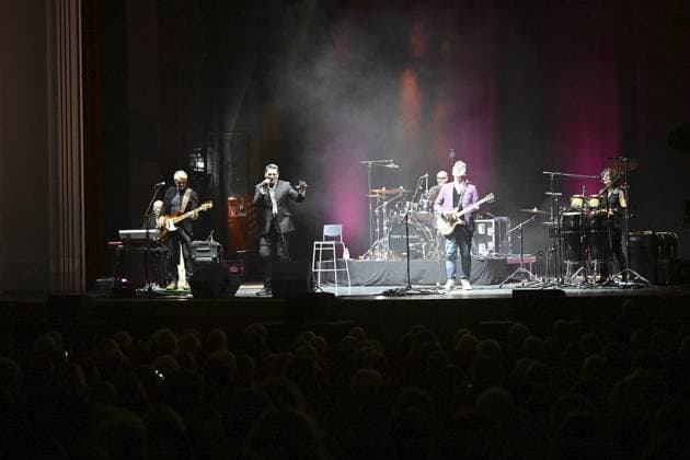 Concert Tony Hadley at the Lichtburg FOR EDITORIAL PURPOSES ONLY EDITORIAL USE ONLY p Tony Hadley performs on Monday, November 10, 2025 at the Lichtburg in Essen Germany NRW Essen Copyright VladimirxWegener Copyright: VladimirxWegener doc837ha4r6uhln316dha ,EDITORIAL USE ONLY Copyright: VladimirxWegener