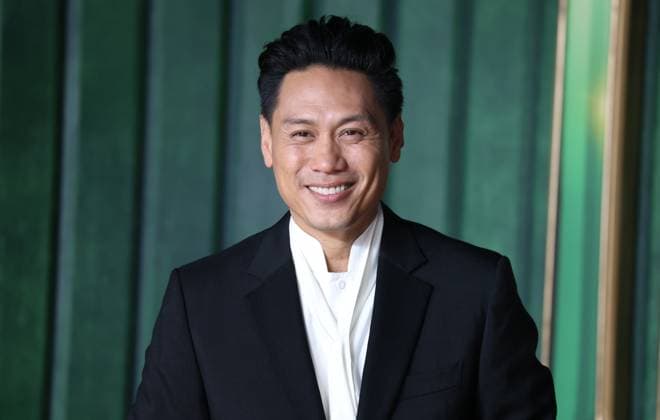 Wicked: For Good European Premiere at Cineworld Leicester Square in London - 10 Nov 2025 Jon M. Chu attends the Wicked: For Good European Premiere at Cineworld Leicester Square. London United Kingdom Copyright: xFredxDuvalx xSOPAxImagesx FD_Wicked_For_Good_22