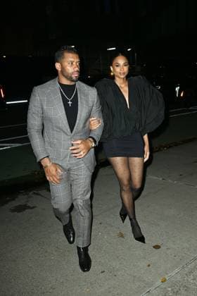 Celebrities arrive for CVFF Vogue Dinner Featuring: Ciara Where: New York City, New York, United States When: 10 Nov 2025 Credit: Elder Ordonez INSTARimages EDITORIAL USE ONLY. NOT FOR USE BY NEWSPAPERS BASED IN THE UK. Copyright: xx instar55259112