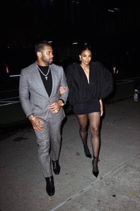 Celebrities arrive for CVFF Vogue Dinner Featuring: Ciara Where: New York City, New York, United States When: 10 Nov 2025 Credit: Elder Ordonez INSTARimages EDITORIAL USE ONLY. NOT FOR USE BY NEWSPAPERS BASED IN THE UK. Copyright: xx instar55259113