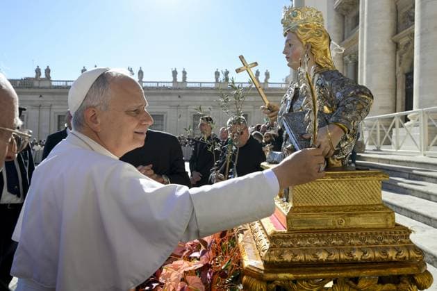 Italy, Rome, Vatican 2025 11 12 Pope Leo XIV during his weekly general audience in St. Peter s Square. Photograph by VATICAN MEDIA Catholic Press Photo RESTRICTED TO EDITORIAL USE - NO MARKETING - NO ADVERTISING CAMPAIGNS.  Copyright: xSimonexRisolutix xipa-agency.netx xVATICANxMEDIA CPPx IPA_Agency_IPA67866075
