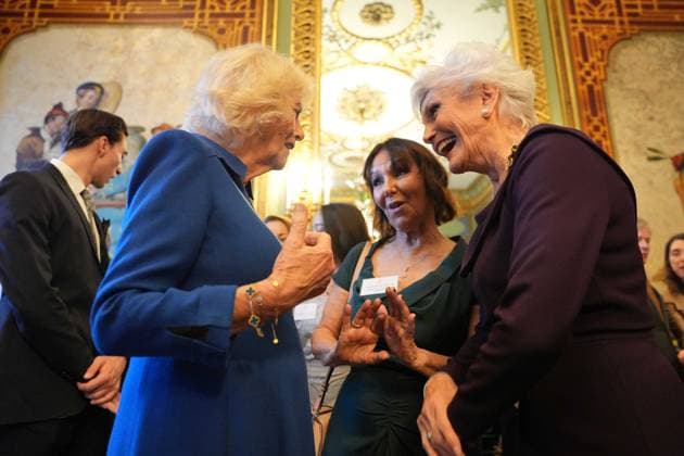 English National Ballet reception Queen Camilla, Patron of the English National Ballet, speaks with Arlene Phillips and Angela Rippon during a reception with staff, dancers, and supporters to celebrate the company s 75th anniversary and recognise the heritage, innovative creation of new works, and their learning and engagement programme, at Buckingham Palace in central London. Picture date: Wednesday November 12, 2025., Credit:Yui Mok Avalon UK, London  Copyright: xYuixMokx xAvalonx 1052047765