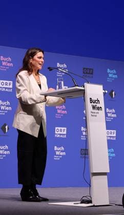 Opening BUCH WIEN 2025 Vienna, Messe, 12 11 2025 Shila BEHJAT