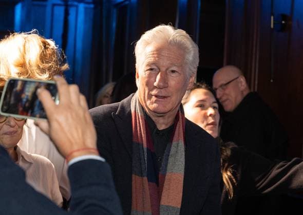 November 12, 2025, Bronx, New York, USA: Richard Gere attends the 2025 DOC NYC s Visionaries Lunch at Gotham Hall in New York, NY on November 12, 2025. Bronx USA - ZUMAr339 20251112_znp_r339_033 Copyright: xLevxRadinx