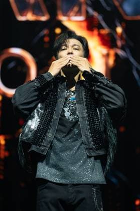Dimash Qudaibergen in concert in London, UK - 12 Nov 2025 Dimash Qudaibergen performs on stage during his Stranger Tour at Ovo Wembley Arena. London United Kingdom Copyright: xLounisxTiarx xSOPAxImagesx DSC09734