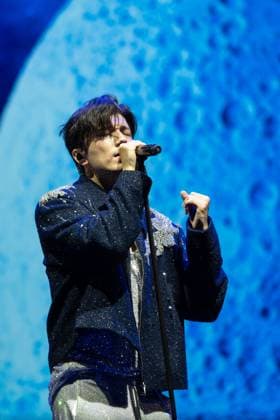 Dimash Qudaibergen in concert in London, UK - 12 Nov 2025 Dimash Qudaibergen performs on stage during his Stranger Tour at Ovo Wembley Arena. London United Kingdom Copyright: xLounisxTiarx xSOPAxImagesx DSC09793