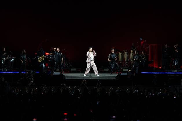 Dimash Qudaibergen in concert in London, UK - 12 Nov 2025 Dimash Qudaibergen performs on stage during his Stranger Tour at Ovo Wembley Arena. London United Kingdom Copyright: xLounisxTiarx xSOPAxImagesx DSC09514