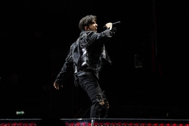 Dimash Qudaibergen in concert in London, UK - 12 Nov 2025 Dimash Qudaibergen performs on stage during his Stranger Tour at Ovo Wembley Arena. London United Kingdom Copyright: xLounisxTiarx xSOPAxImagesx DSC09662