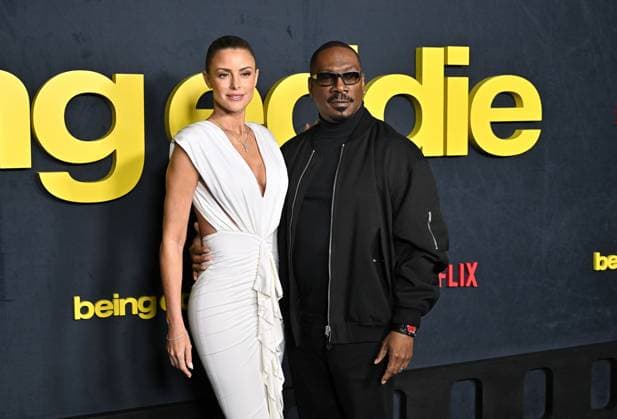 Netflix™s ˜Being Eddie™ Los Angeles Premiere Paige Butcher and Eddie Murphy arriving to Netflix™s Being Eddie Los Angeles premiere held at the Netflix Tudum Theater on November 12, 2025 in Hollywood, Ca. Hollywood Netflix Tudum Theater California USA Copyright: xStarbuck AFF-USA.COMx