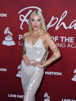 The Latin Recording Academy Person Of The Year Gala 2025 Honoring Raphael - Arrivals Elena Rose attends The Latin Recording Academy 2025 Person of the Year Gala Honoring Raphael at the Mandalay Bay Convention Center on November 12, 2025 in Las Vegas, Nevada. Las Vegas Mandalay Bay Nevada USA Copyright: xCxFlanigan imageSPACEx