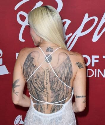Entertainment Bilder des Tages The Latin Recording Academy Person Of The Year Gala 2025 Honoring Raphael - Arrivals Elena Rose attends The Latin Recording Academy 2025 Person of the Year Gala Honoring Raphael at the Mandalay Bay Convention Center on November 12, 2025 in Las Vegas, Nevada. Las Vegas Mandalay Bay Nevada USA Copyright: xCxFlanigan imageSPACEx