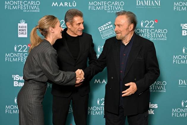 Teresa Riott, Ezio Greggio and Franco Nero Launch and presentation of the Jury for the 22nd Monte Carlo Comedy Festival at the Grimaldi Forum in Monaco, November 12, 2025 Ezio Greggio, the Festivals founder and president, introduced the Jury members and the films in competition on stage in the Salle Camille Blanc at the Grimaldi Forum Actress Claudia Gerini, is President of the Jury, Franco Nero, Honorary President, Teresa Riott and Daniel McVicar make up this cinematic quartet. The Festivals aim is to promote and enhance the different genres of comedy through film premieres, Thanks to the commitment of Ezio Greggio and the late Mario Monicelli, co-founder of the event, comedy has gained a new appreciation even at prestigious festivals suc  Copyright: xBrunoxBebertx xBestimagexBrunoxBebertx xBestimagex