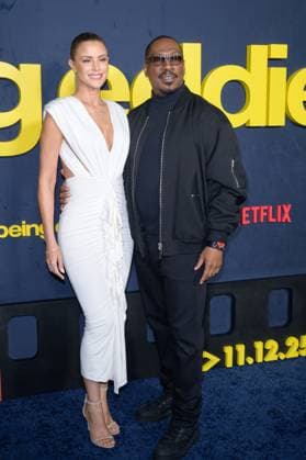 Being Eddie Premiere - Los Angeles, USA LOS ANGELES, USA. November 12, 2025: Eddie Murphy & Paige Butcher at the premiere for Netflix s Being Eddie at the Tudum Theatre. Los Angeles CA USA  Copyright: xPaulxSmith Featureflashx