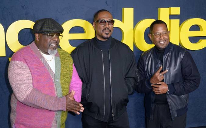 Being Eddie Premiere - Los Angeles, USA LOS ANGELES, USA. November 12, 2025: Cedric the Entertainer, Eddie Murphy & Martin Lawrence at the premiere for Netflix s Being Eddie at the Tudum Theatre. Los Angeles CA USA  Copyright: xPaulxSmith Featureflashx