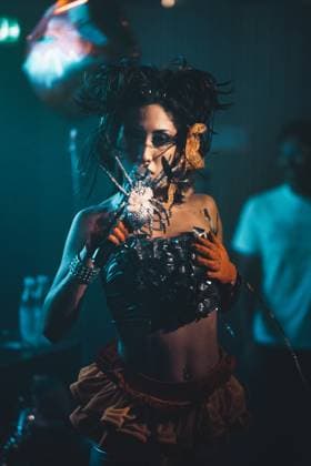 Isabella Lovestory live in Copenhagen, Denmark Copenhagen, Denmark. 12th, November 2025. The Honduran singer Isabella Lovestory performs a live concert at VEGA in Copenhagen. Denmark, Copenhagen  Copyright: xGonzalesxPhoto PeterxTroestx