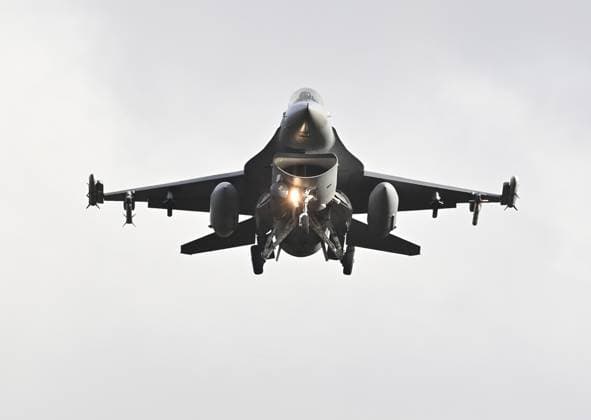 04 11 2025, xjrdrx, Politics, Air Force US Air Force, Lockheed Martin F 16 Fighting Falcon fighter aircraft Spangdahlem