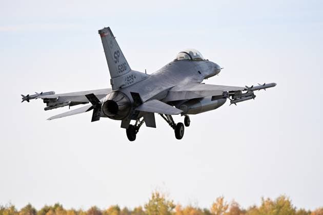 04 11 2025, xjrdrx, Politics, Air Force US Air Force, Lockheed Martin F 16 Fighting Falcon fighter aircraft Spangdahlem