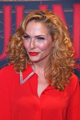 Sonya Kraus at the premiere of Sarah Engels at Moulin Rouge Das Musical in the Musical Dome in Cologne on 13 11 2025
