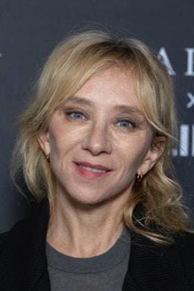 Maison Charnay x Richard Orlinski Event NB Sylvie Testud attends the Maison Charnay x Richard Orlinski Capsule Collection Launch At Atelier Vendome on November 14, 2025 in Paris, France. Photo by Nasser Berzane ABACAPRESS.COM Paris France  Copyright: xBerzanexNasser ABACAx