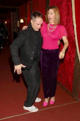 abb Palazzo Madita van Huelsen presenter with companion man at the premiere of Cornelia Poletto 10 Dinner Show PALAZZO Hier und Jetzt on 13 11 2025 in Hamburg Hamburg Germany
