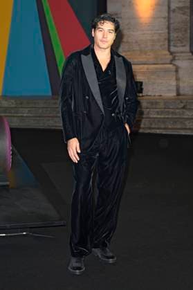 Cristiano Caccamo at the premiere of the Sky documentary Benetton Formula at Space Cinema Moderno Rome, 13 11 2025 Foto:xA.xM.xTinghinox xFuturexImagex benetton_5127