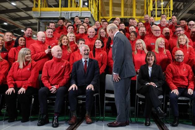 King Charles III visits Wales Britain s King Charles III joins employees and Britain s Wales Secretary Jo Stevens (centre right) for a group, Credit:ADRIAN DENNIS Avalon United Kingdom, Taff s Well  Copyright: xADRIANxDENNISx xAvalonx 1052412694