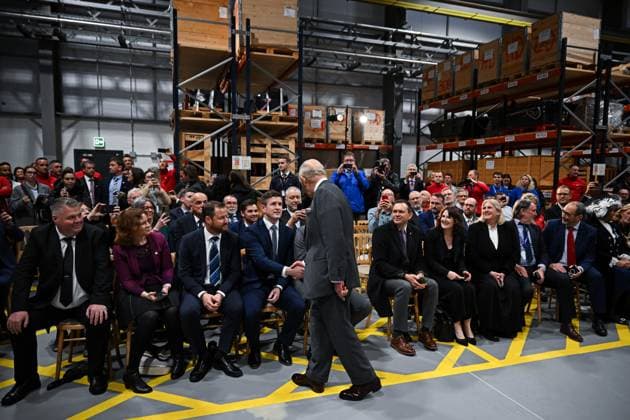 King Charles III Marks His 77th Birthday In South Wales TAFF S WELL, WALES - NOVEMBER 14: King Charles III shaking hands and speaking to staff in the depot during a visit to Taff s Well Transport Depot on November 14, 2025 in Taff s Well, Wales. King Charles III and Queen Camilla are undertaking a series of engagements in South Wales today, as the monarch celebrates his 77th birthday., Credit:Finnbarr Webster Avalon United Kingdom, Wales, Taff s Well  Copyright: xFinnbarrxWebsterx xAvalonx 1052417835