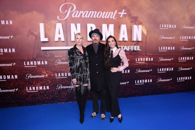 Ali Larter, Billy Bob Thornton and Demi Moore at the premiere of season 2 of the series Landman Paramount at Zoo Palast on 14 11 2025 in Berlin Landman series premiere in Berlin