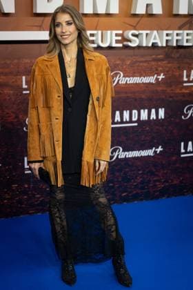 Premiere 2 season LANDMAN Cathy Hummels European premiere of LANDMAN season 2 at the Zoo Palast cinema in Berlin Copyright: xEventpressxFuhrx