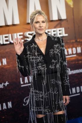 Premiere 2 season LANDMAN Ali Larter European premiere of LANDMAN season 2 at the Zoo Palast cinema in Berlin Copyright: xEventpressxFuhrx